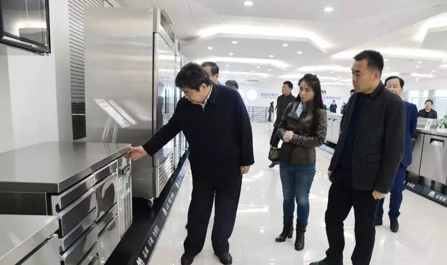 市委常委、統(tǒng)戰(zhàn)部部長李家良陪同客人到濱州市(圖3)